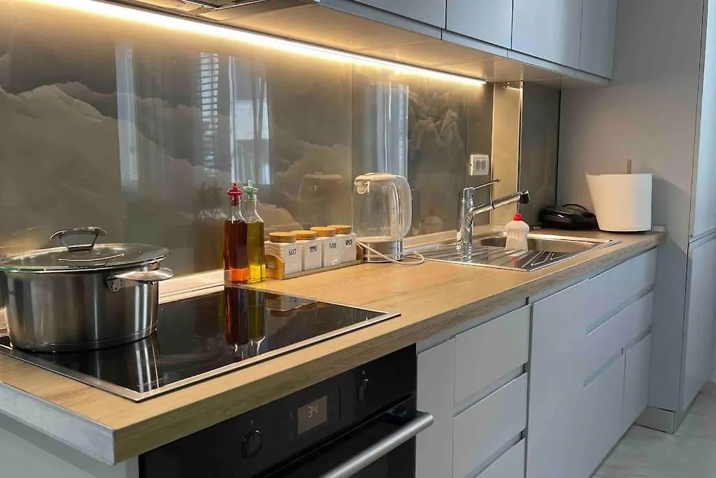 Apartament 63 ° Bs Garda Tirana
