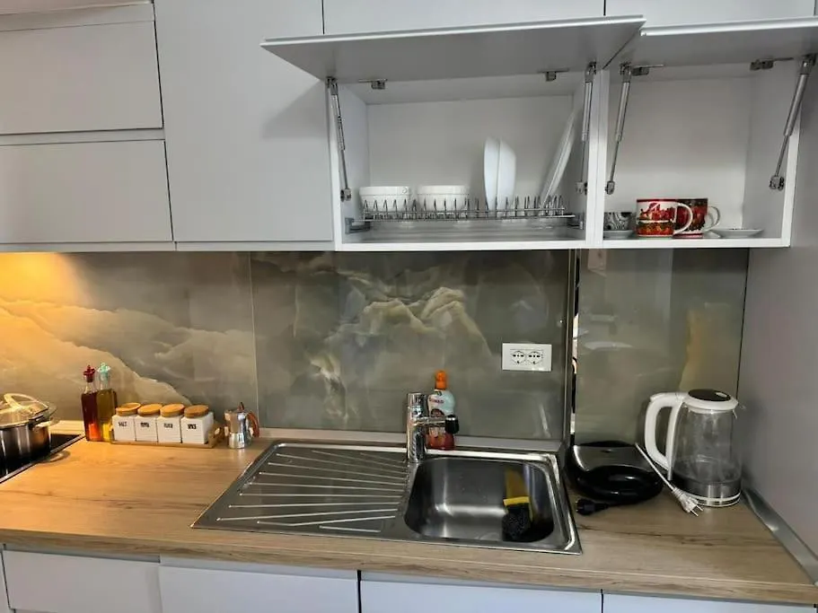 Apartament 63 ° Bs Garda Tirana